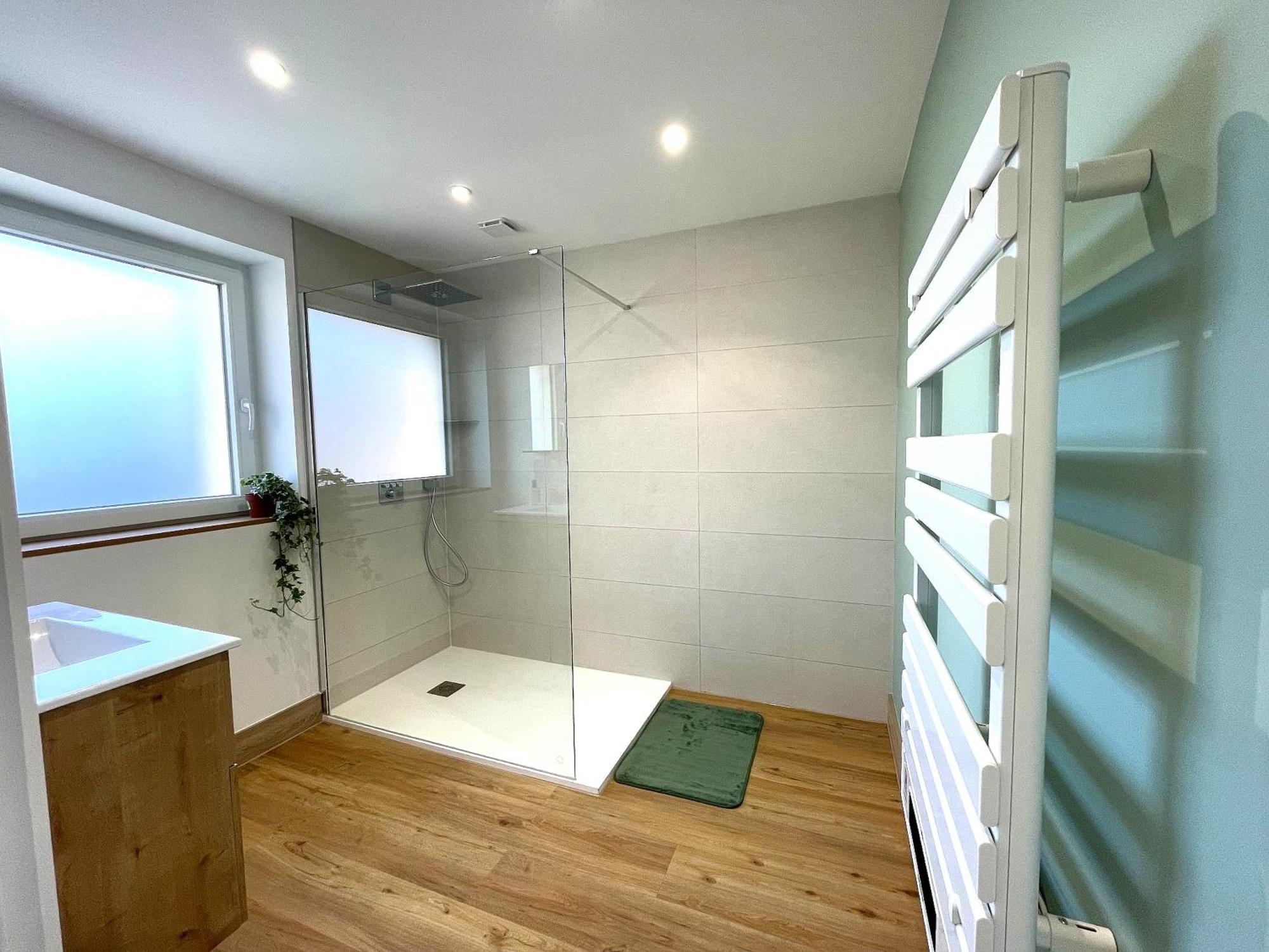Appartement Moderne Et Spacieux, A 10 Min De La Gare กอลมาร์ ภายนอก รูปภาพ