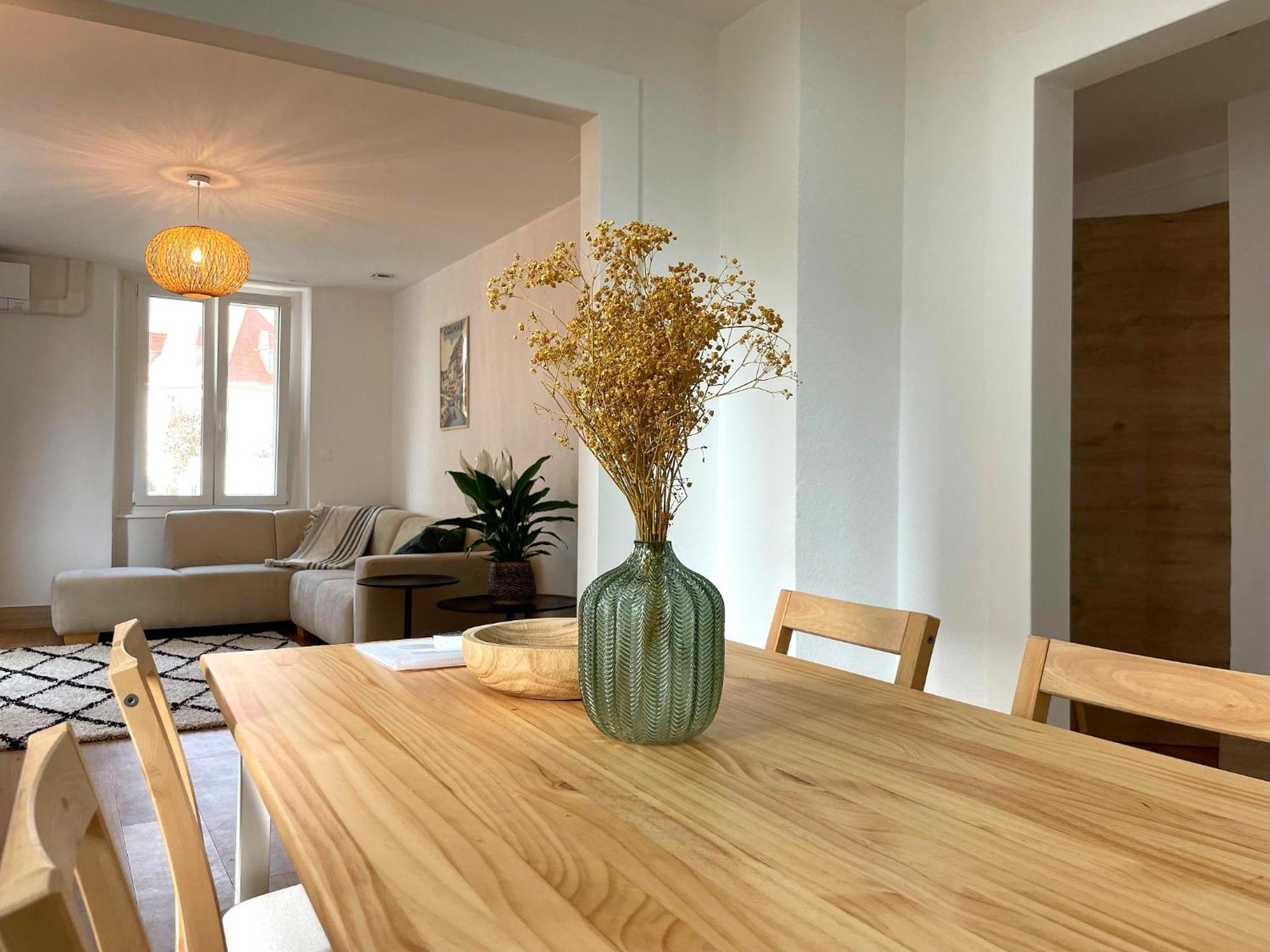 Appartement Moderne Et Spacieux, A 10 Min De La Gare กอลมาร์ ภายนอก รูปภาพ